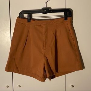 Rachel Love x Splendid High Rise Pleated Shorts Size M